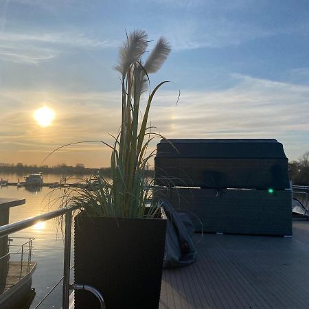 Hausboot Buddy Weyhe Luaran gambar