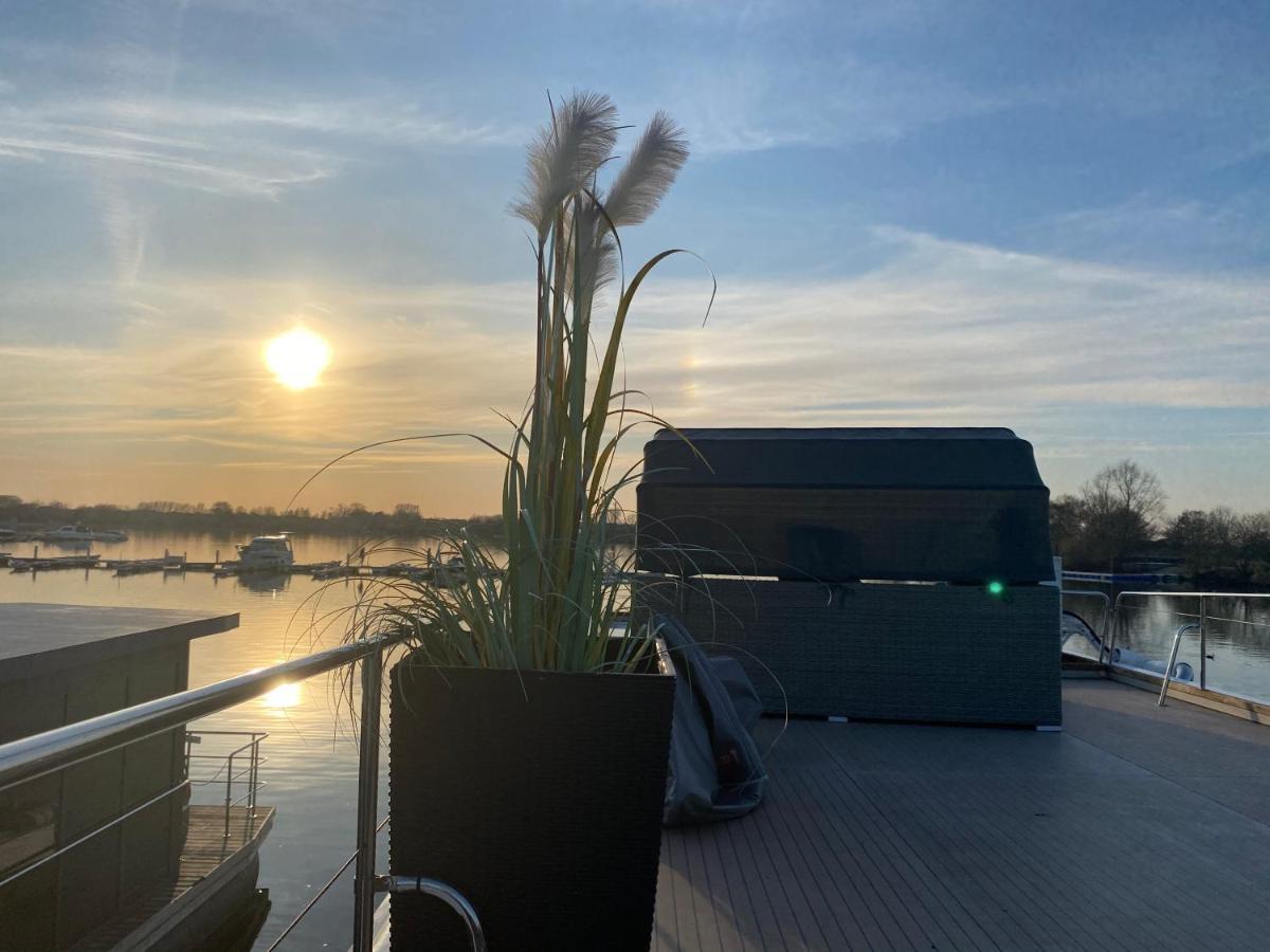 Hausboot Buddy Weyhe Luaran gambar